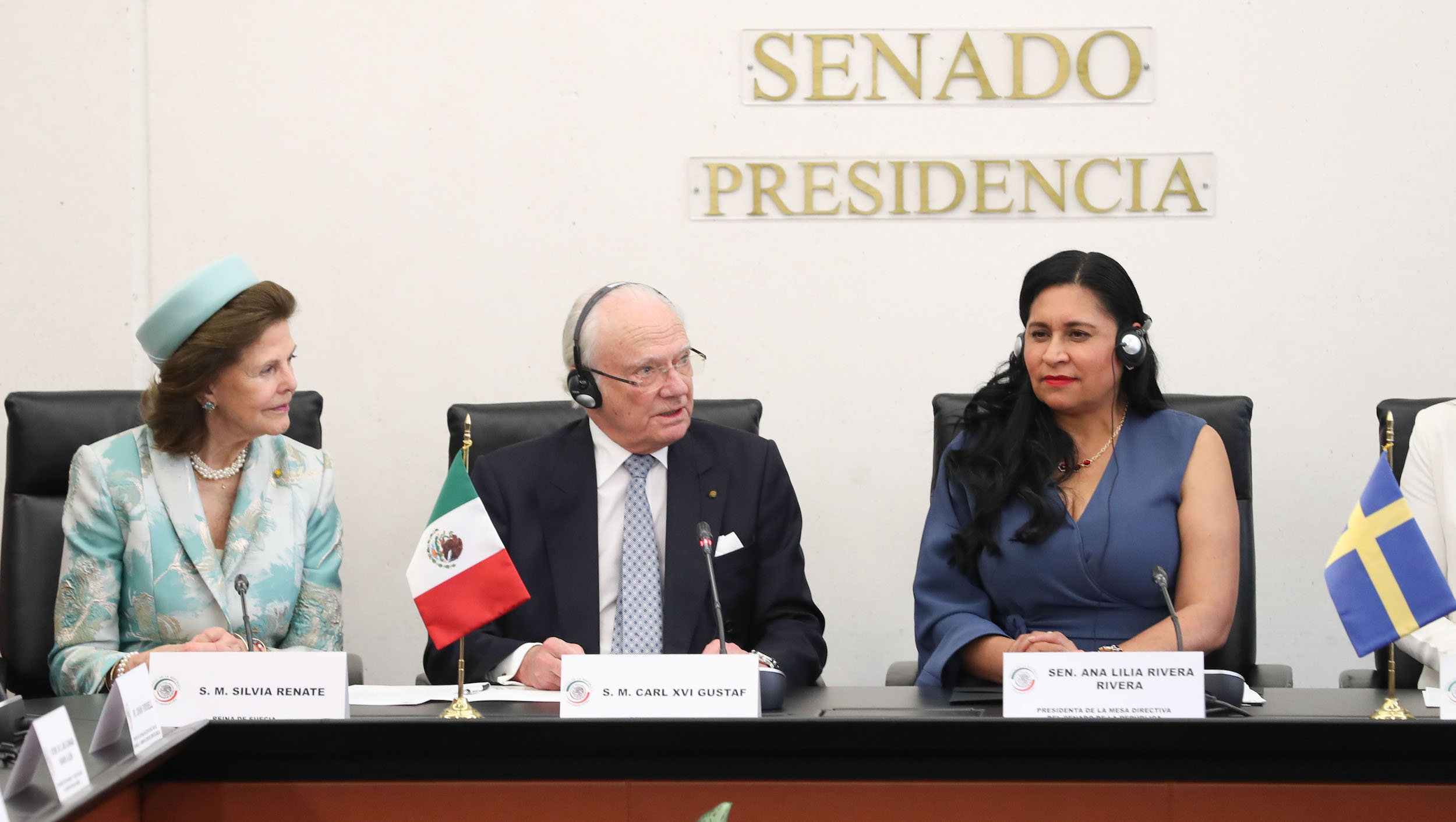 Visita al Senado de la Repuiblica de los Reyes de Suecia-