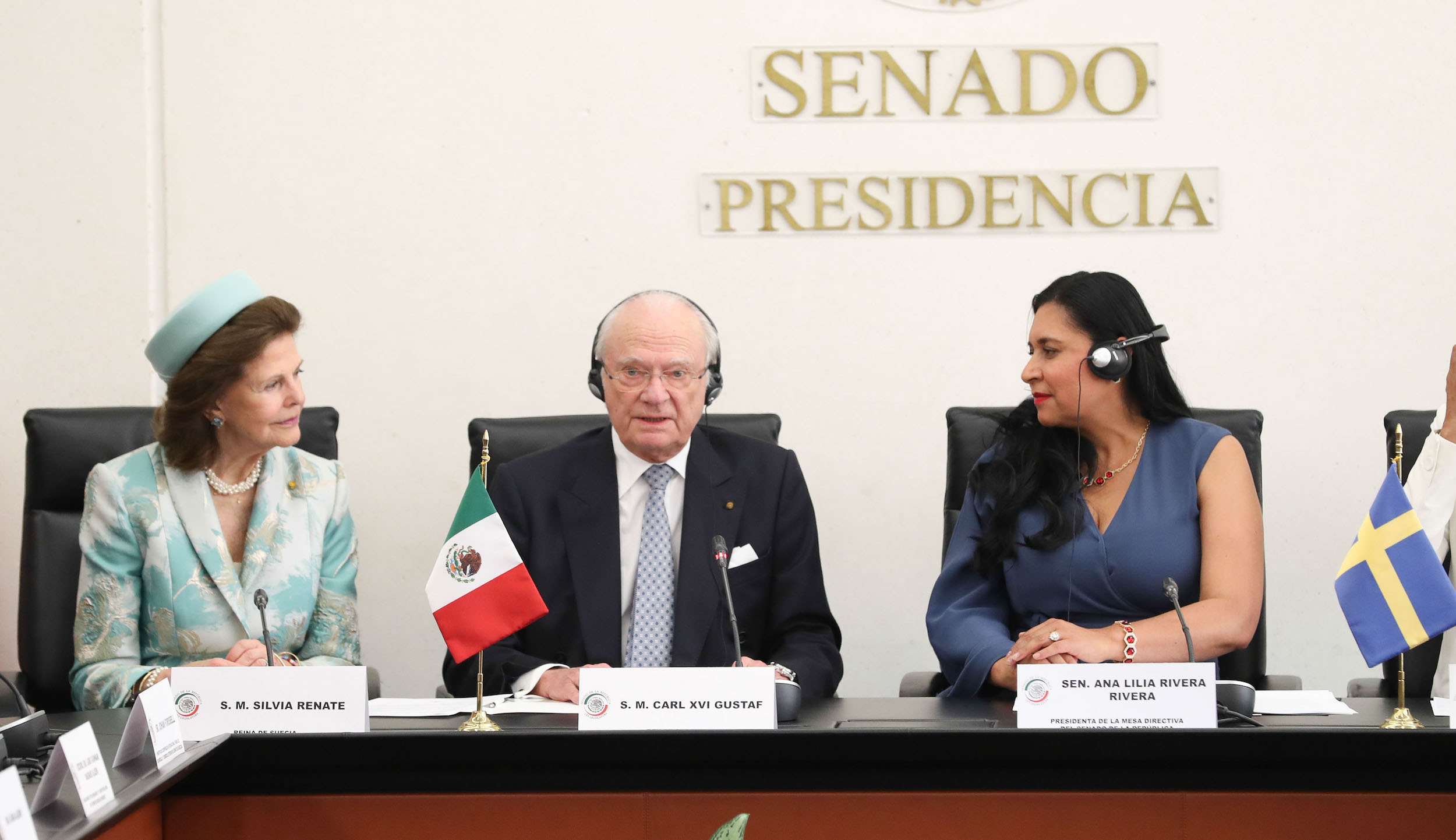 Visita al Senado de la Repuiblica de los Reyes de Suecia-