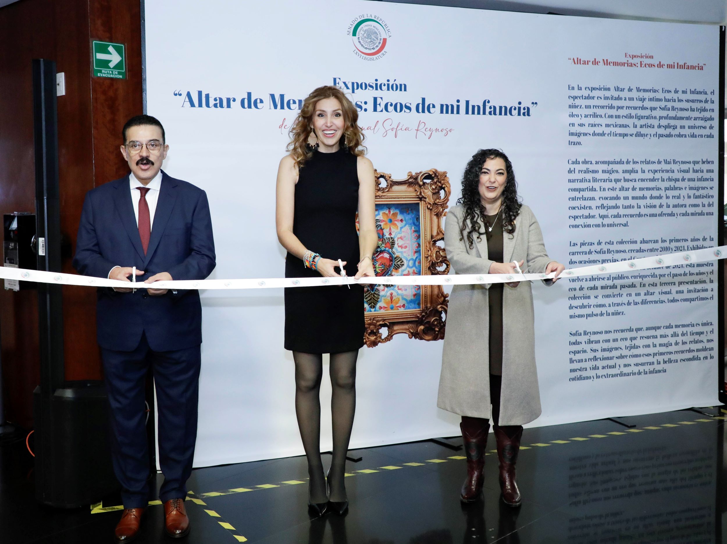 Inauguración de la exposición “Altar de memorias: ecos de mi infancia”