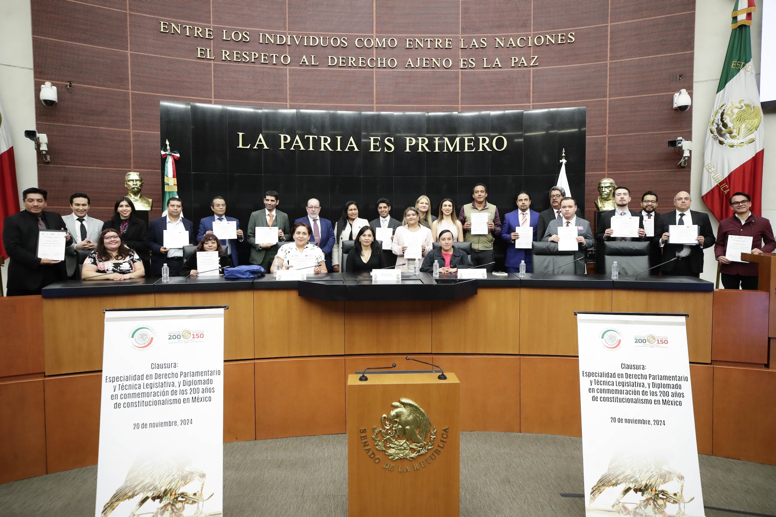 Clausura de la Especialidad en Derecho Parlamentario y Técnica Legislativa, y del Diplomado en Conmemoración de los 200 Años de Constitucionalismo en México