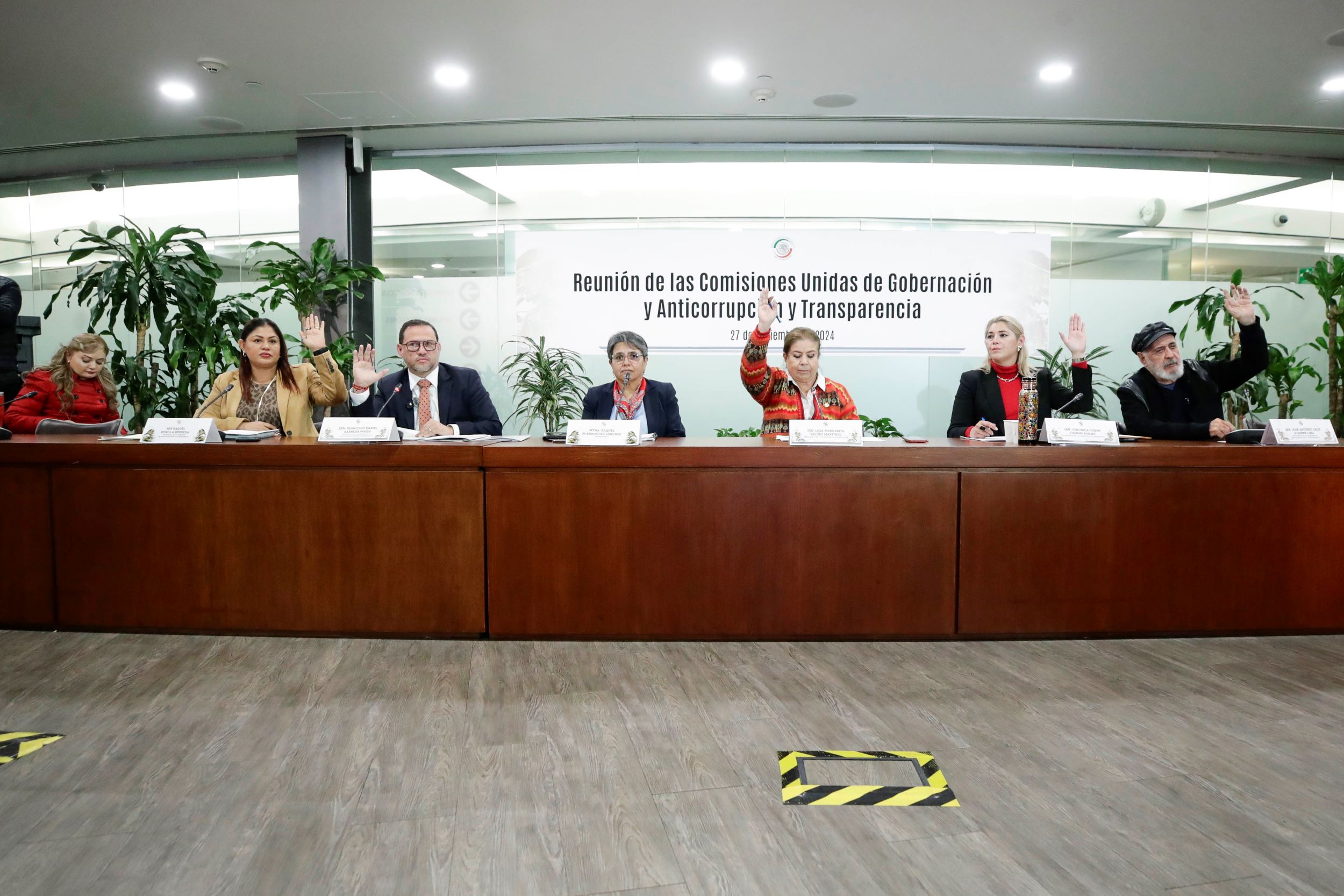 Comisiones Gobernacion Anticorrupcion y Transparencia 2711274