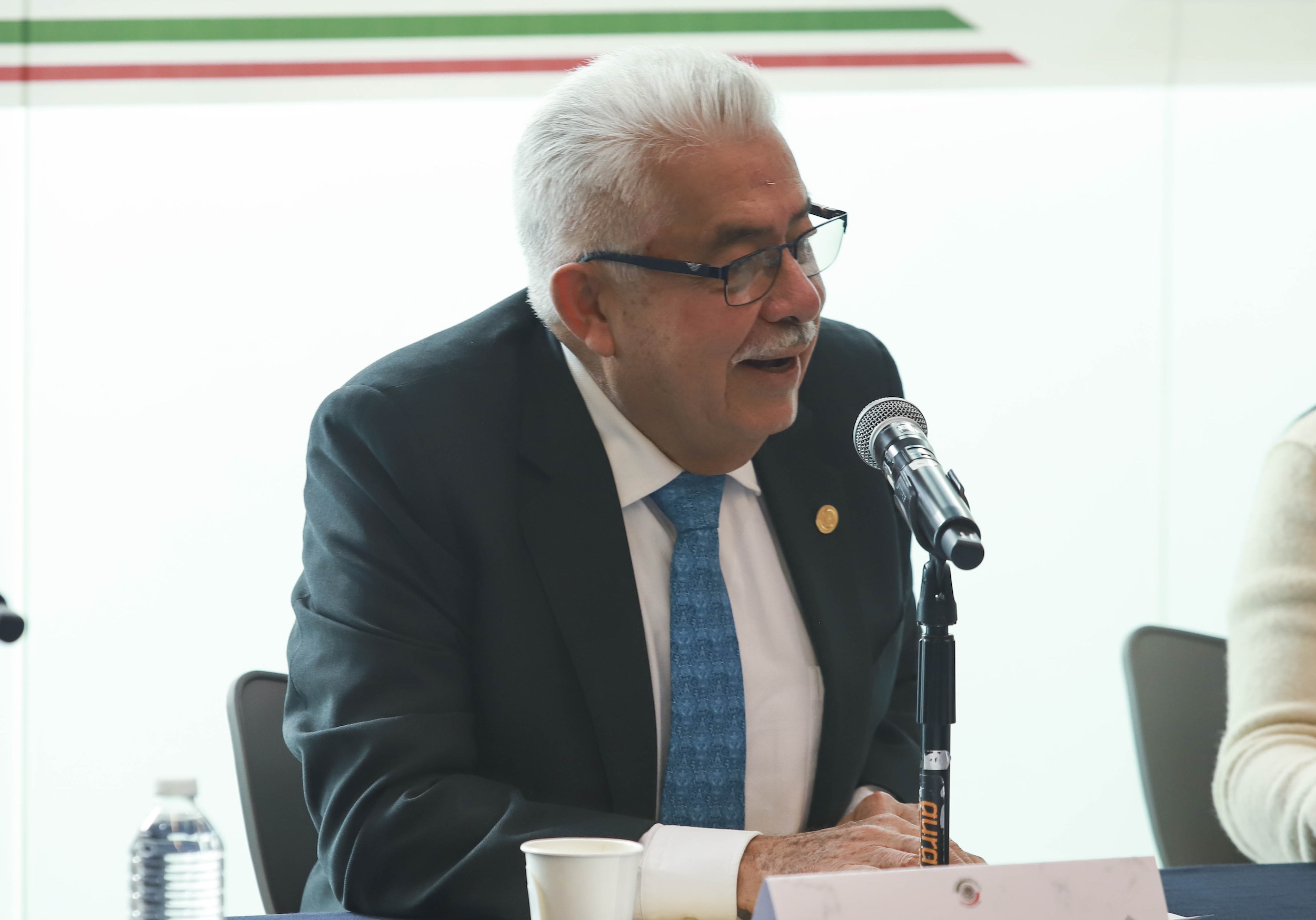 Comision Comunicaciones y trasportes sen Alejandro Esquer Verdugo-