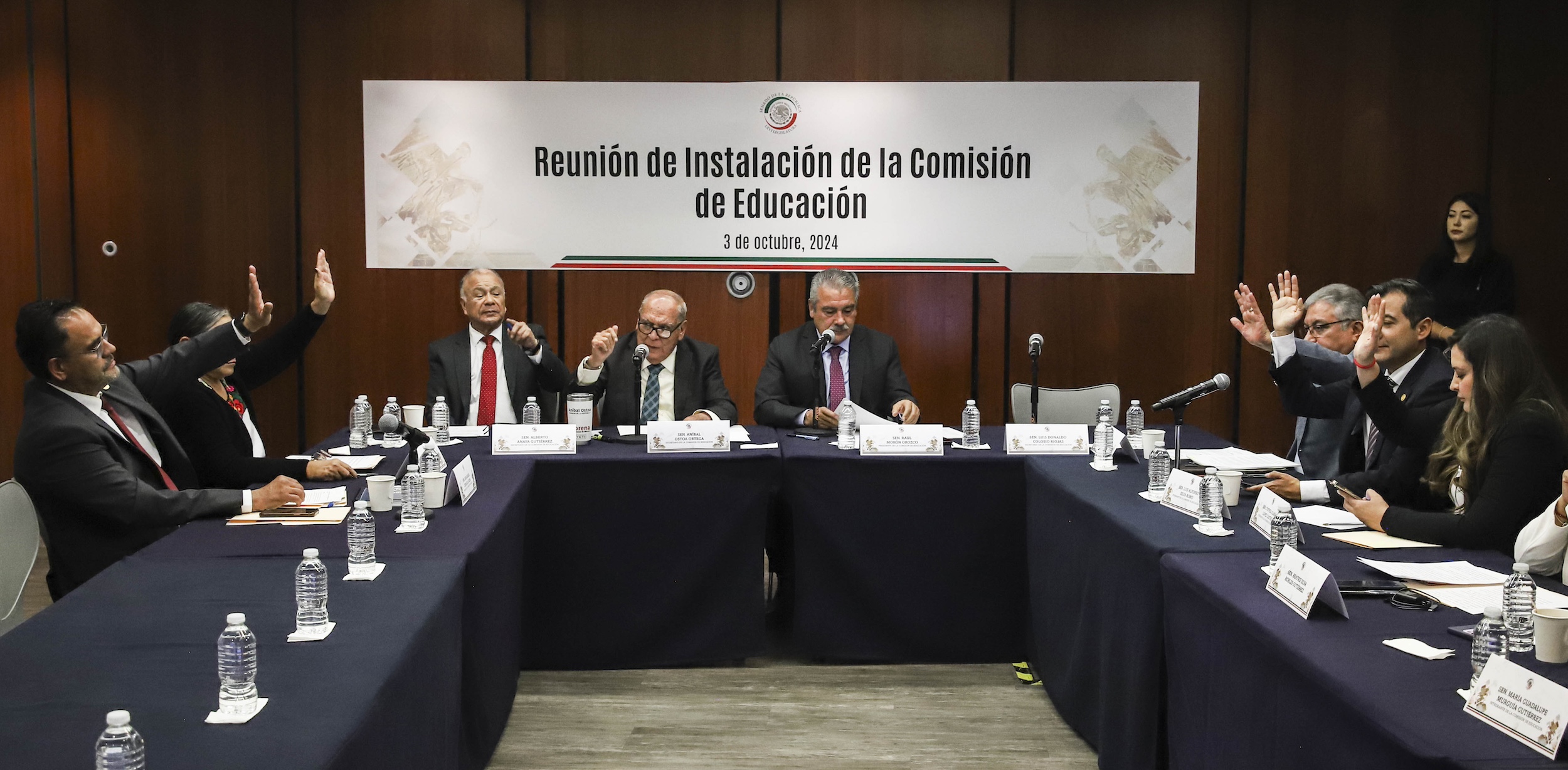 Instalacion de la Comision De Educacion  Sen Raul Moron Orozco -