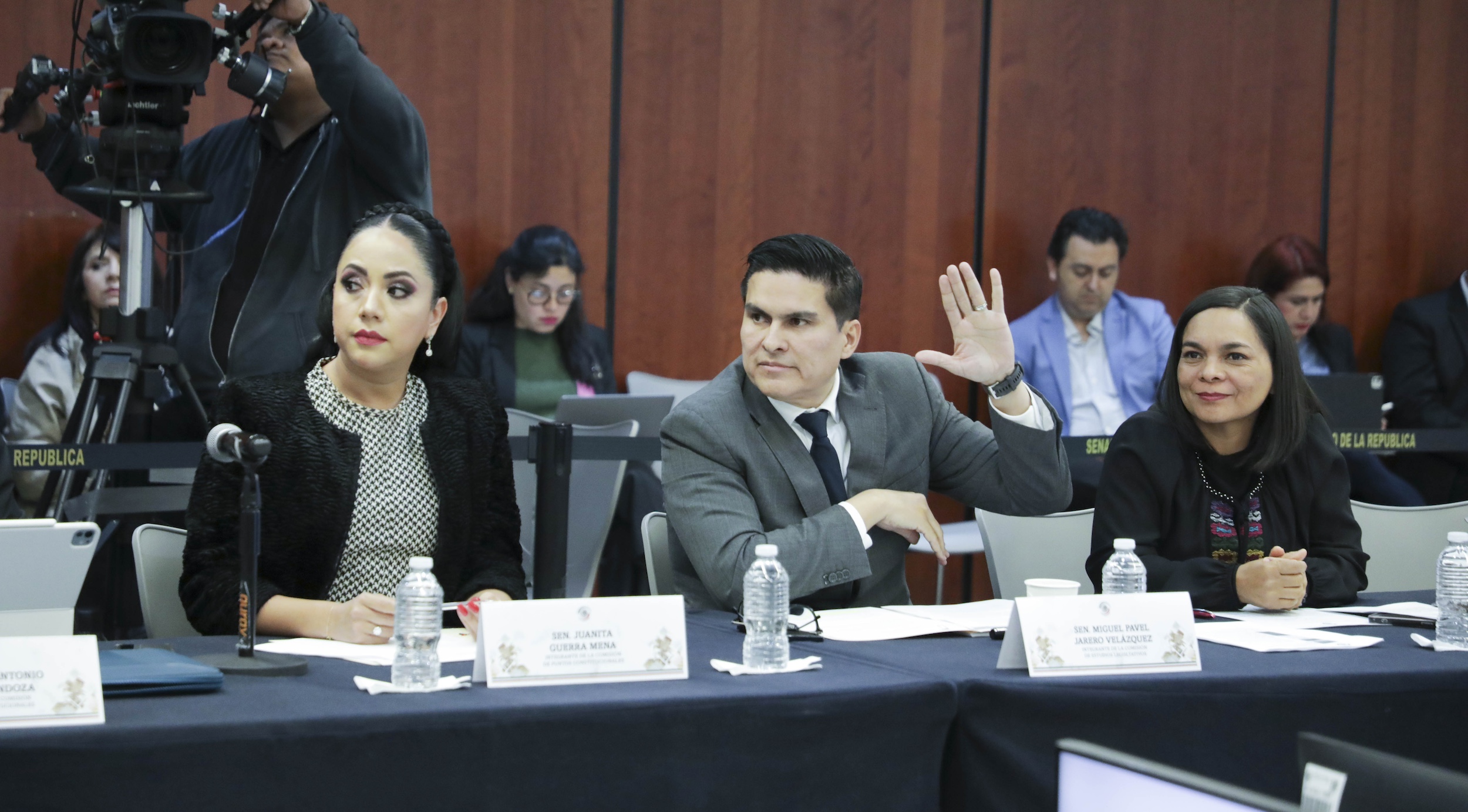 Reunion de Comisiones Unidas de Puntos Constitucionales y de Estudios Legislativos-