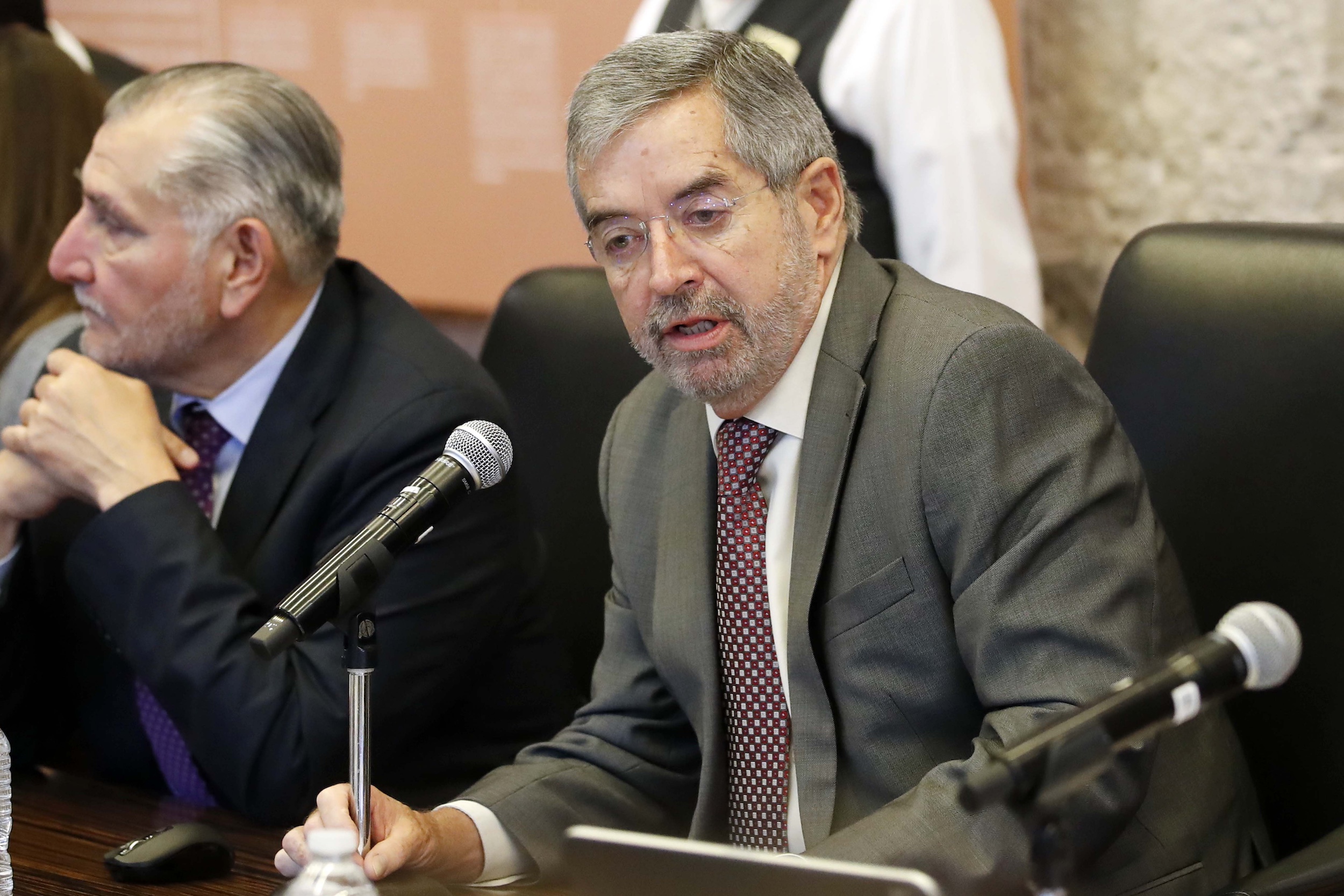 Comparecencia Dr Juan Ramon  de la Fuente