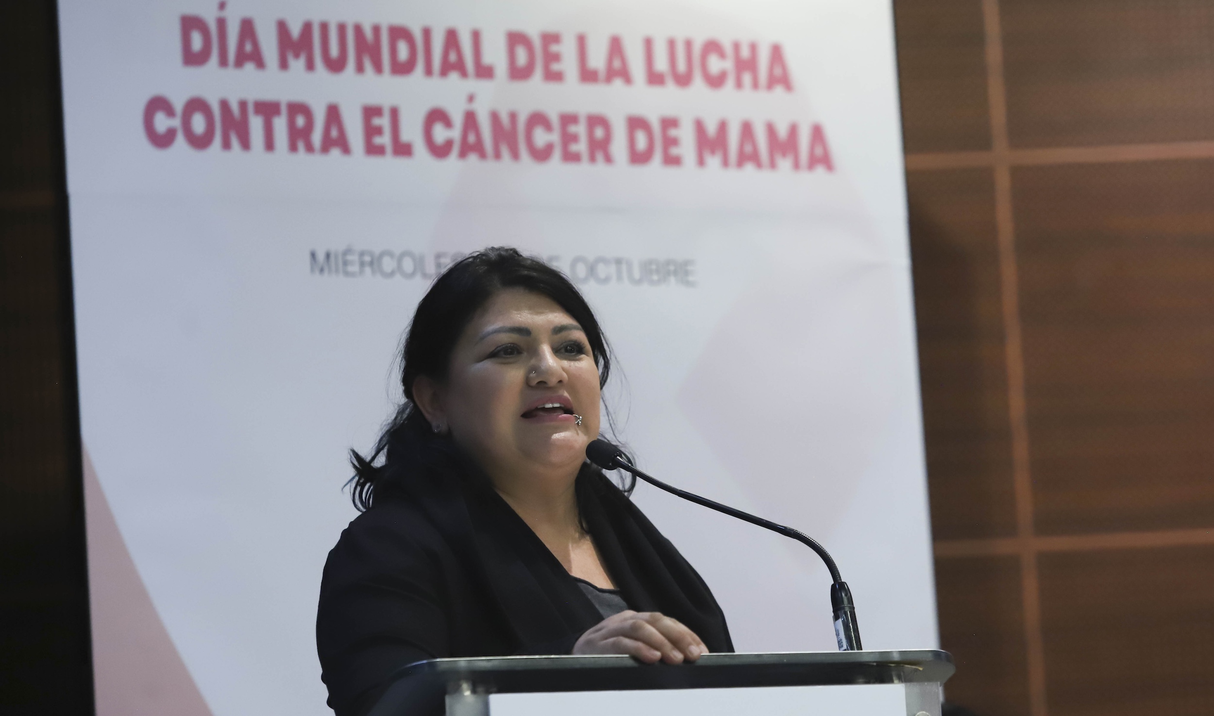 Conversatorio dia Mundial de la Lucha Contra el Cancer de Mama-