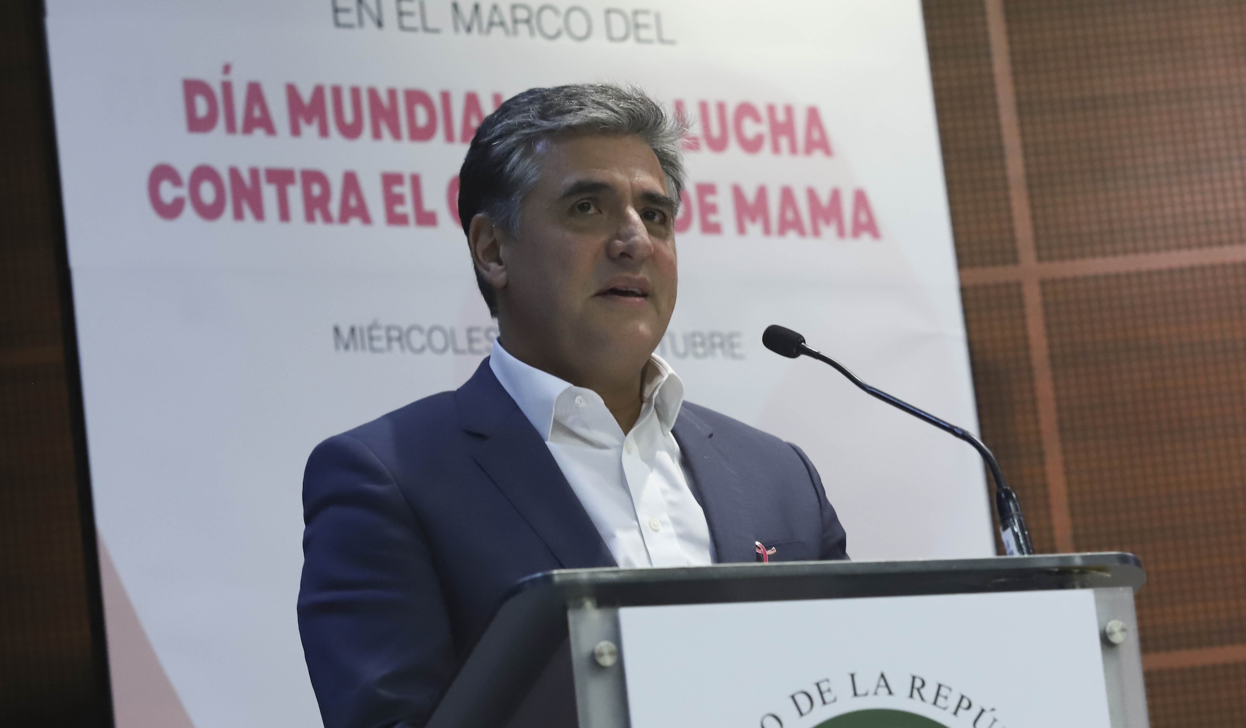 Conversatorio dia Mundial de la Lucha Contra el Cancer de Mama-