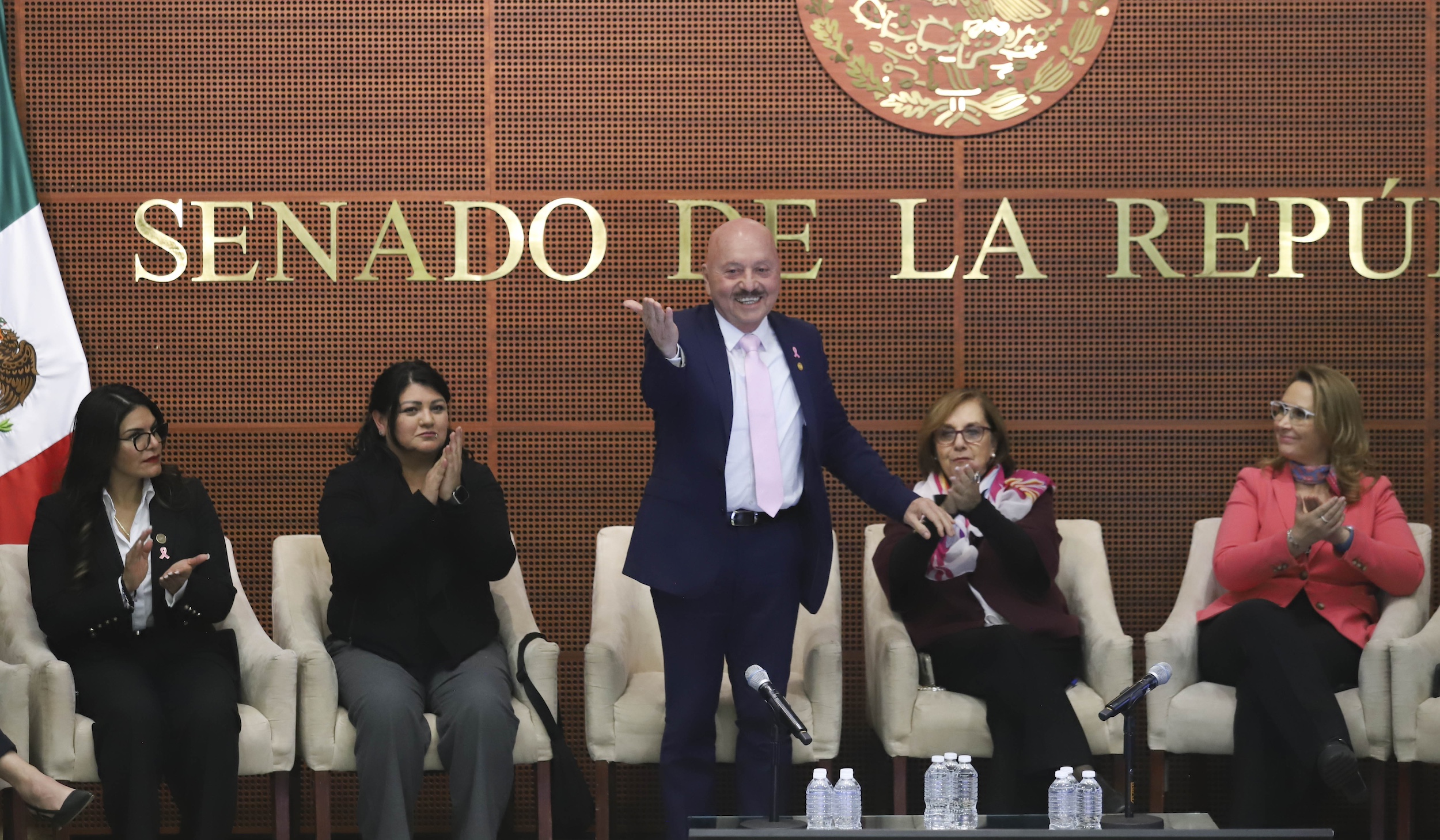 Conversatorio dia Mundial de la Lucha Contra el Cancer de Mama-