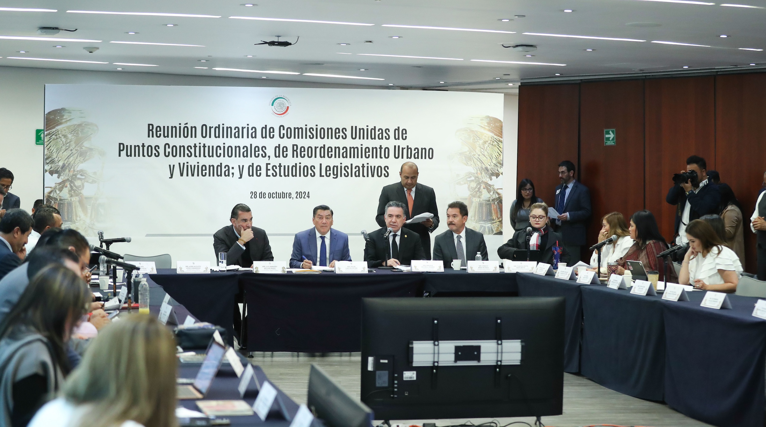 Comisiones Unidas Reordenamiento  Urbano y Vivienda -