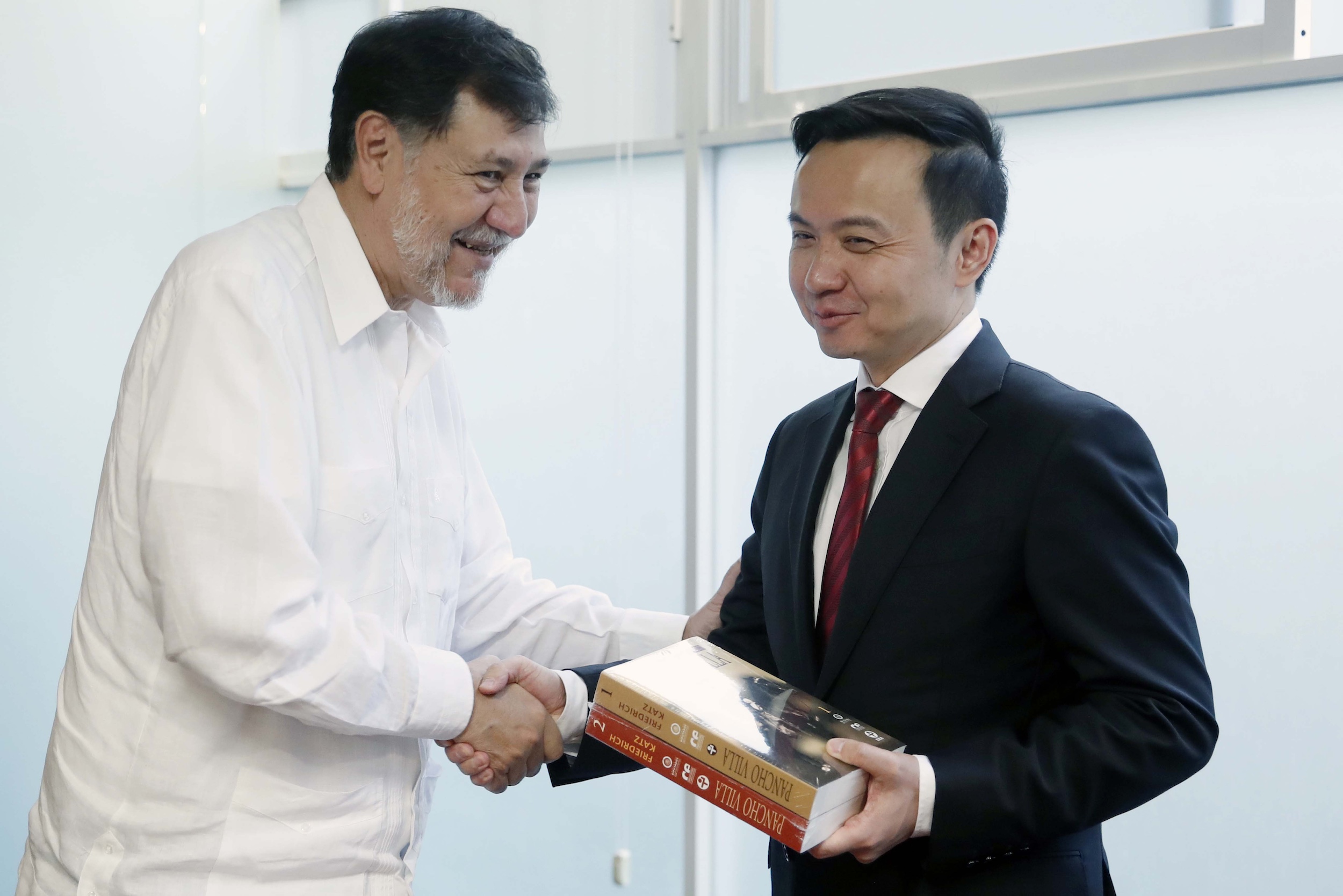 Reunion Sen Gerardo Fernandez NoronZa China