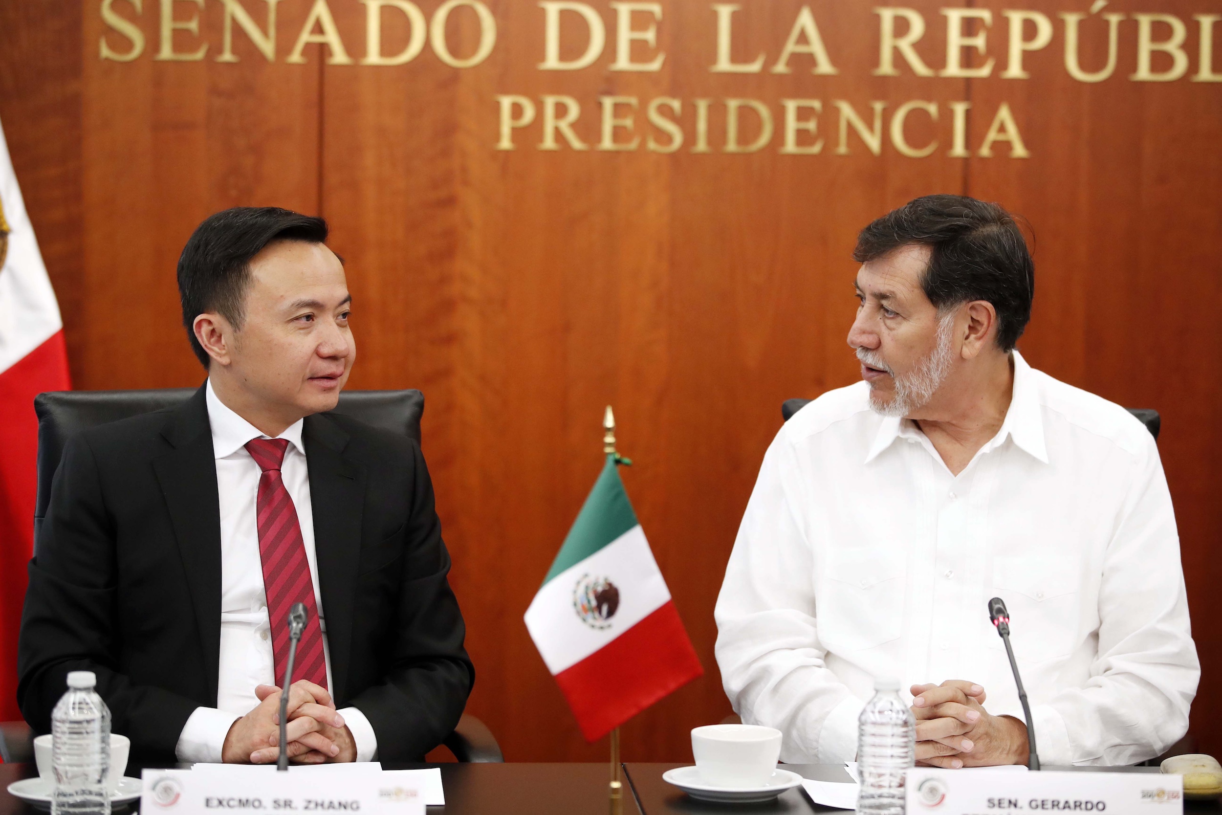Reunion Sen Gerardo Fernandez NoronZa China