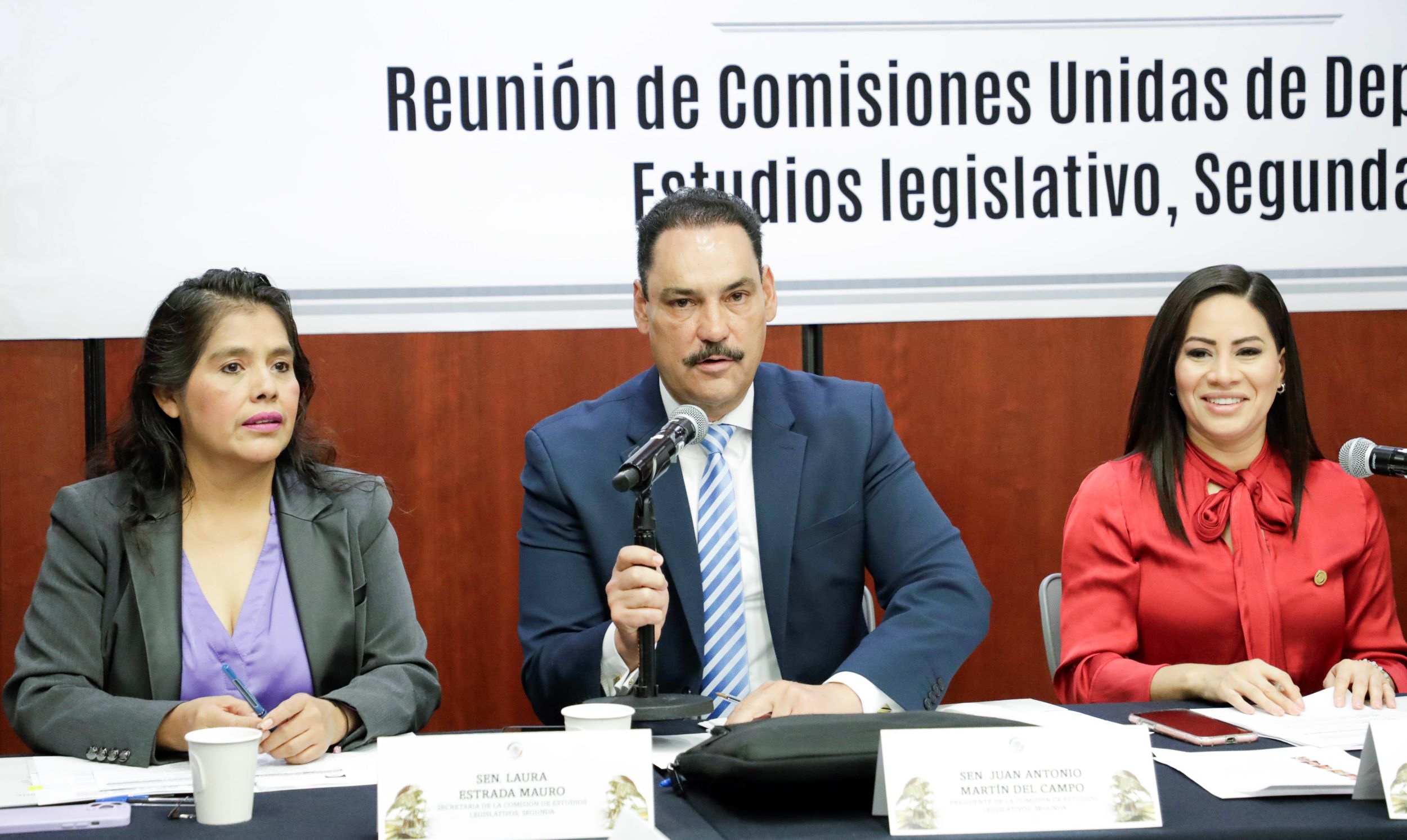 Comisiones Unidas de Deporte y Estudios Legisltivos Segunda -