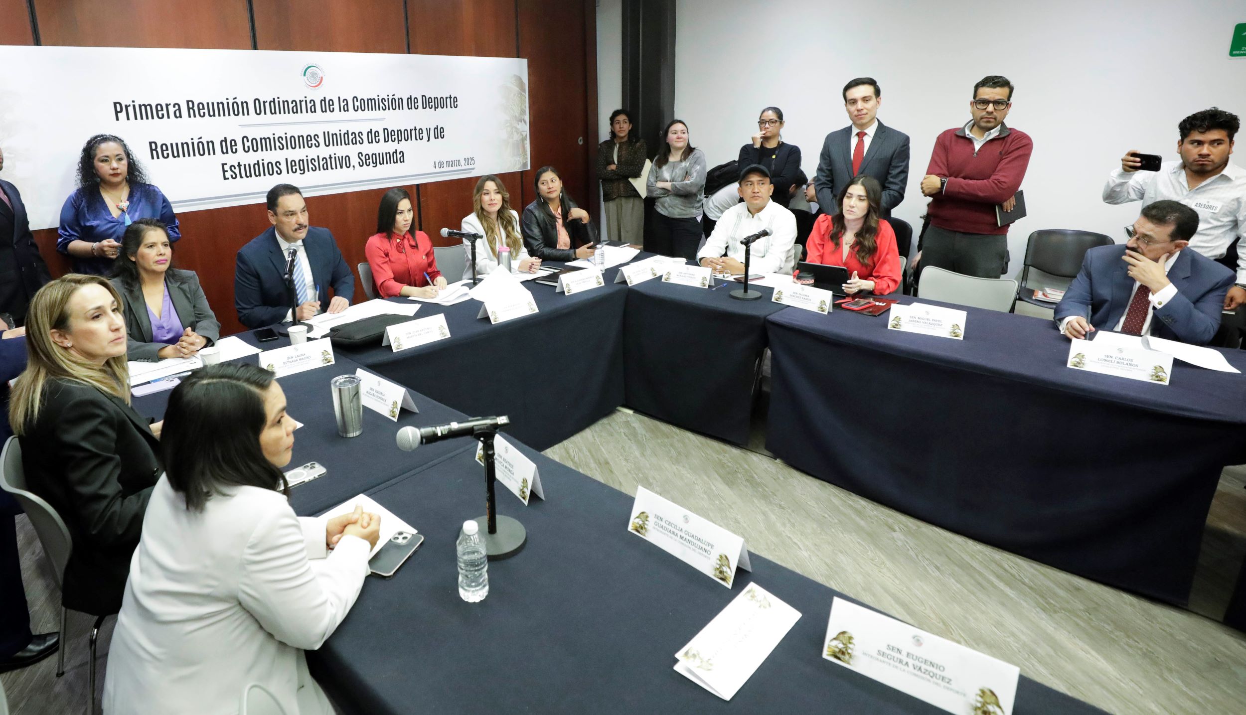 Comisiones Unidas de Deporte y Estudios Legisltivos Segunda -