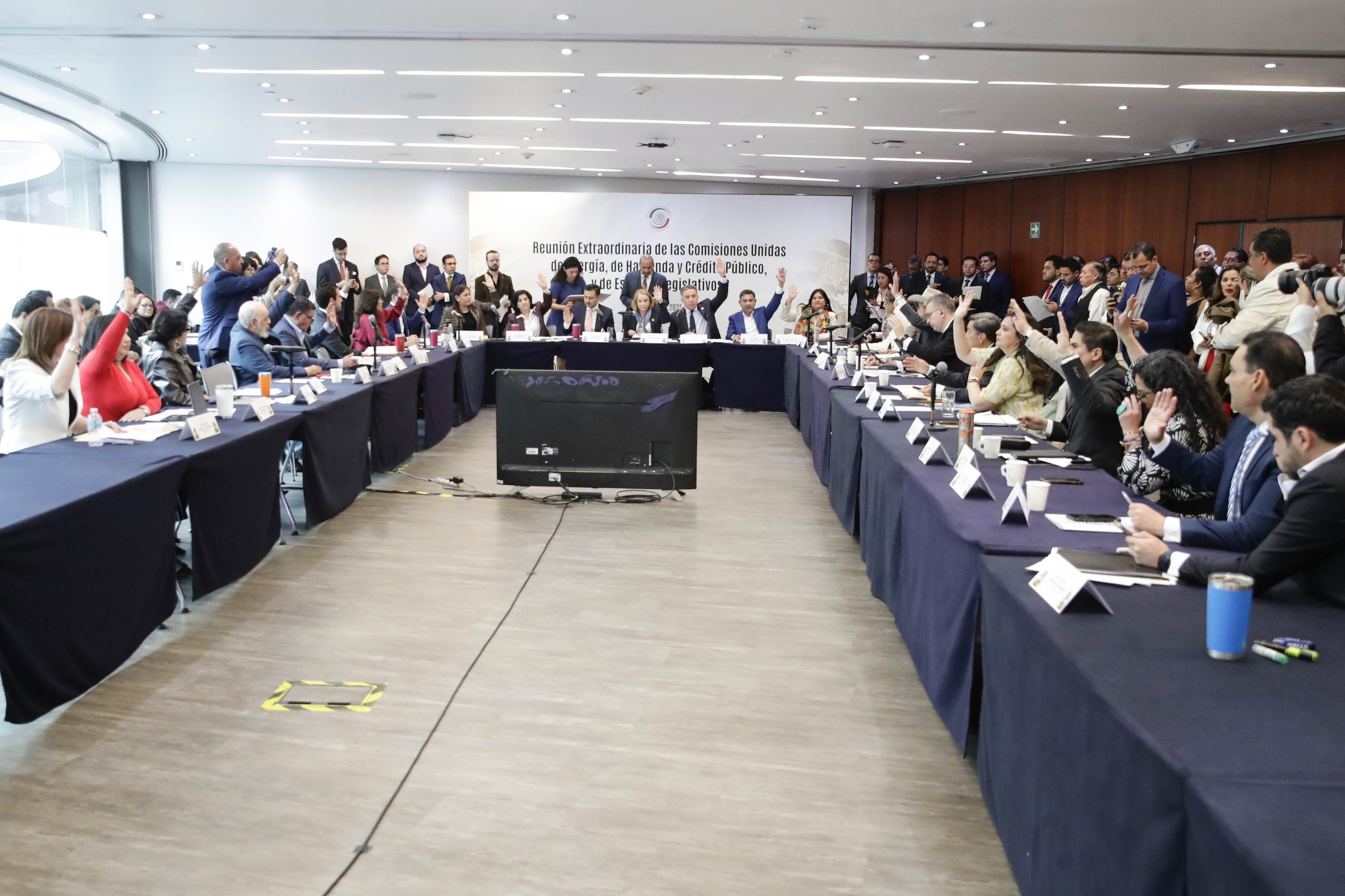 Com Unidas Energia Hacienda Est Leg-