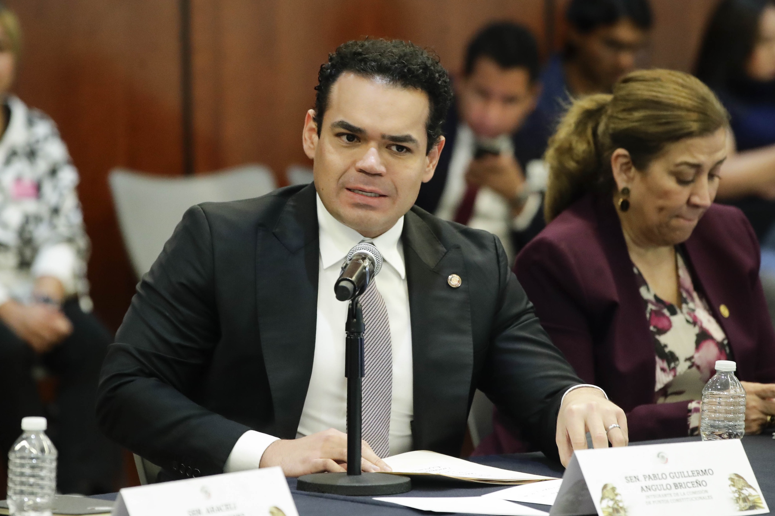 Com Unidas Ptos Const y Est Leg -