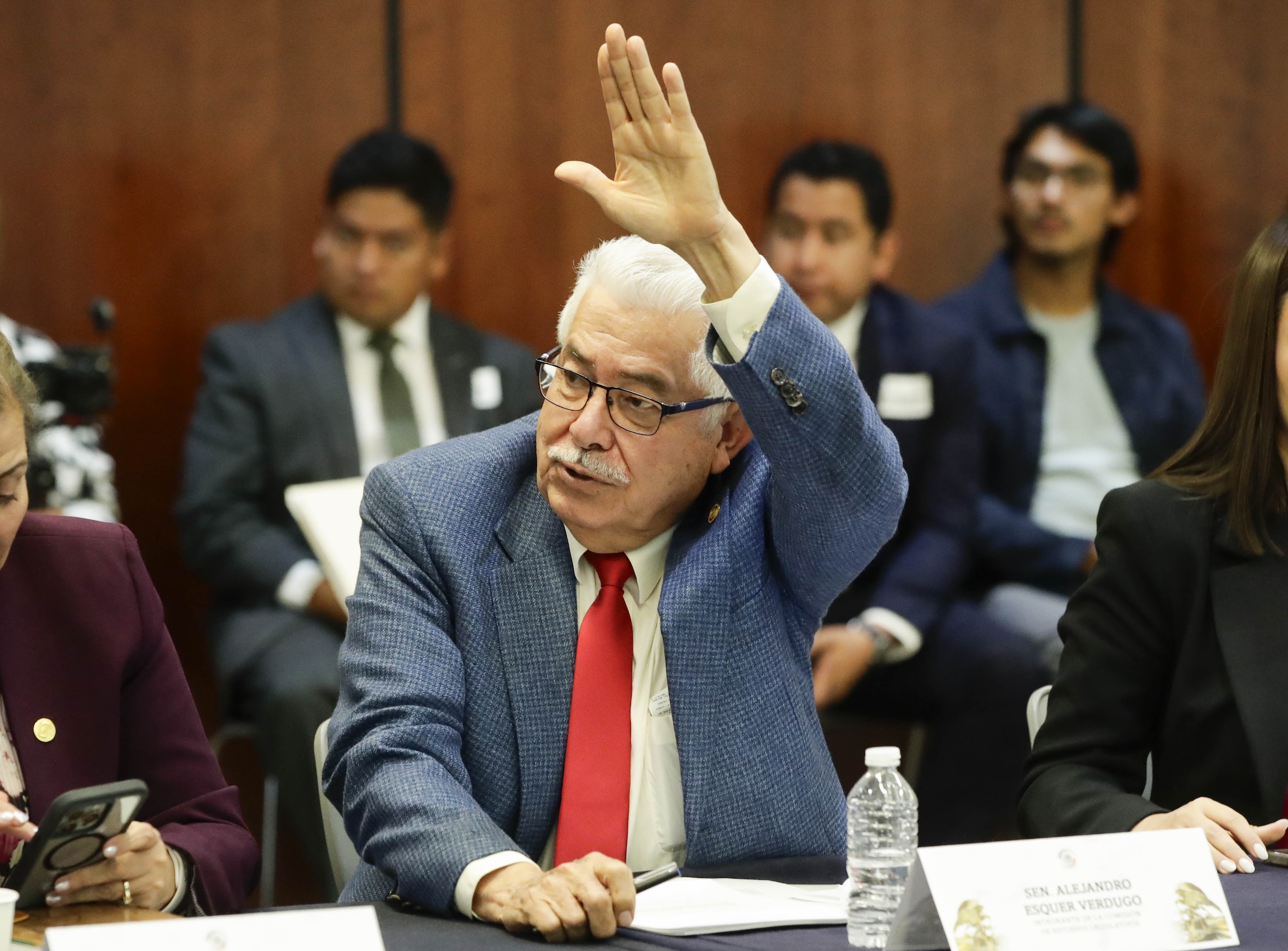 Com Unidas Ptos Const y Est Leg -