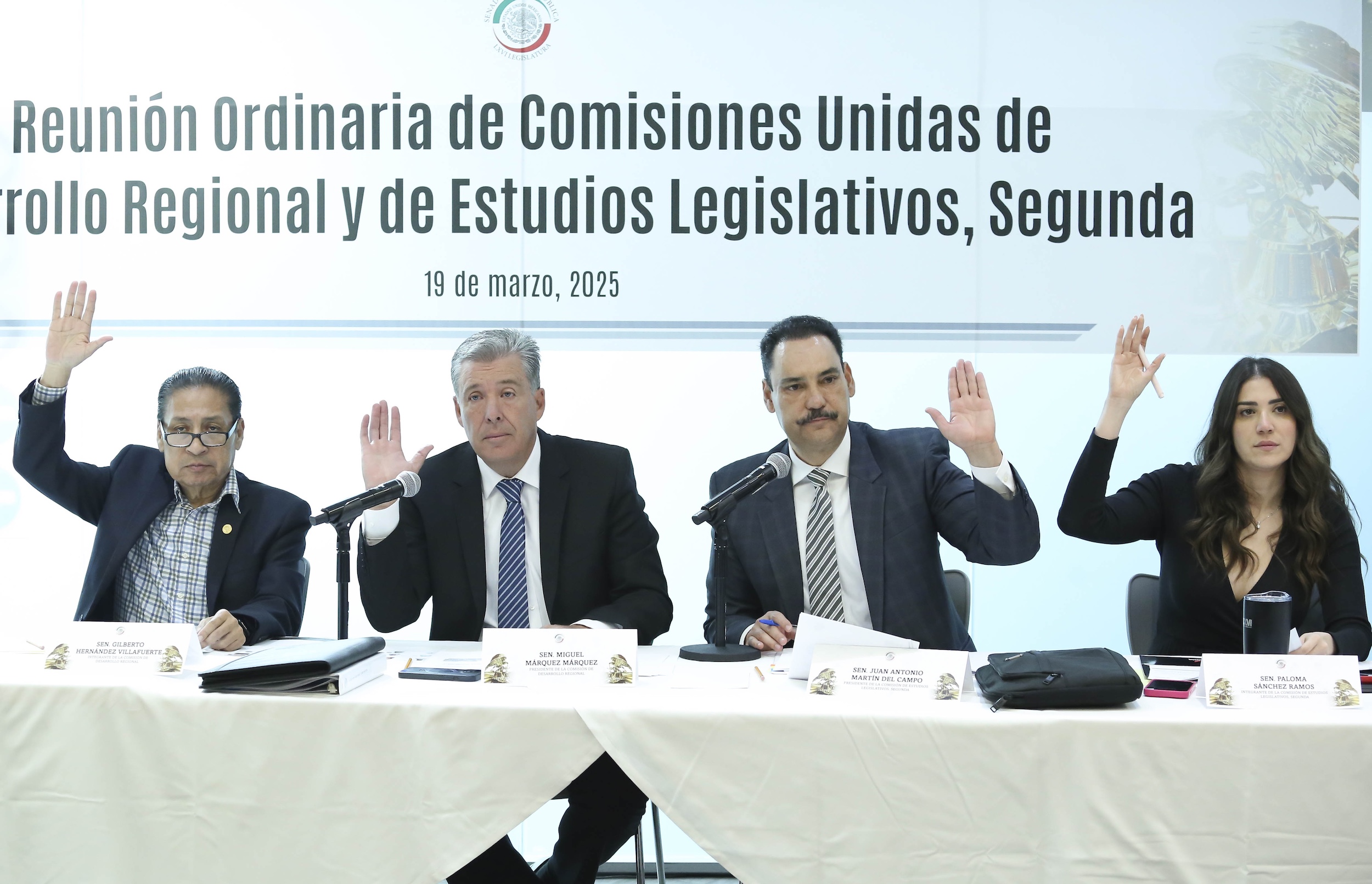 Comisiones Unidas Desarrollo Regional y Estudios Legislativos Segunda-