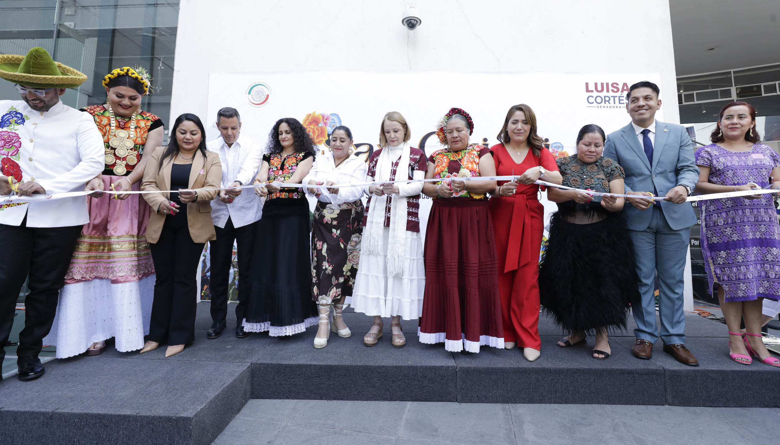 Saa Guidxi Presentacion del Calendario de velas IstmenSas-