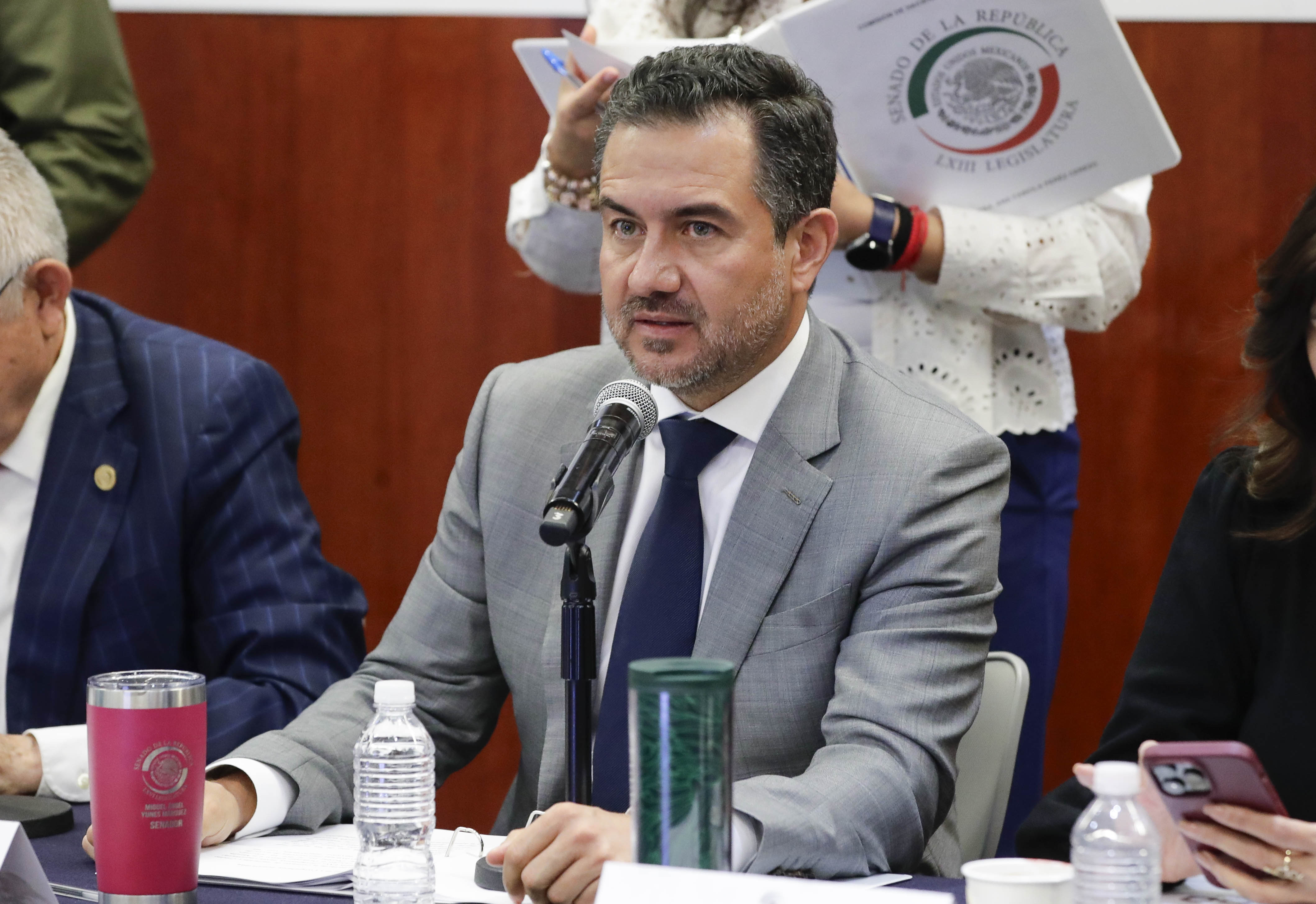 Com Unidas Hacienda Com y Transp y Est Leg Primera II-