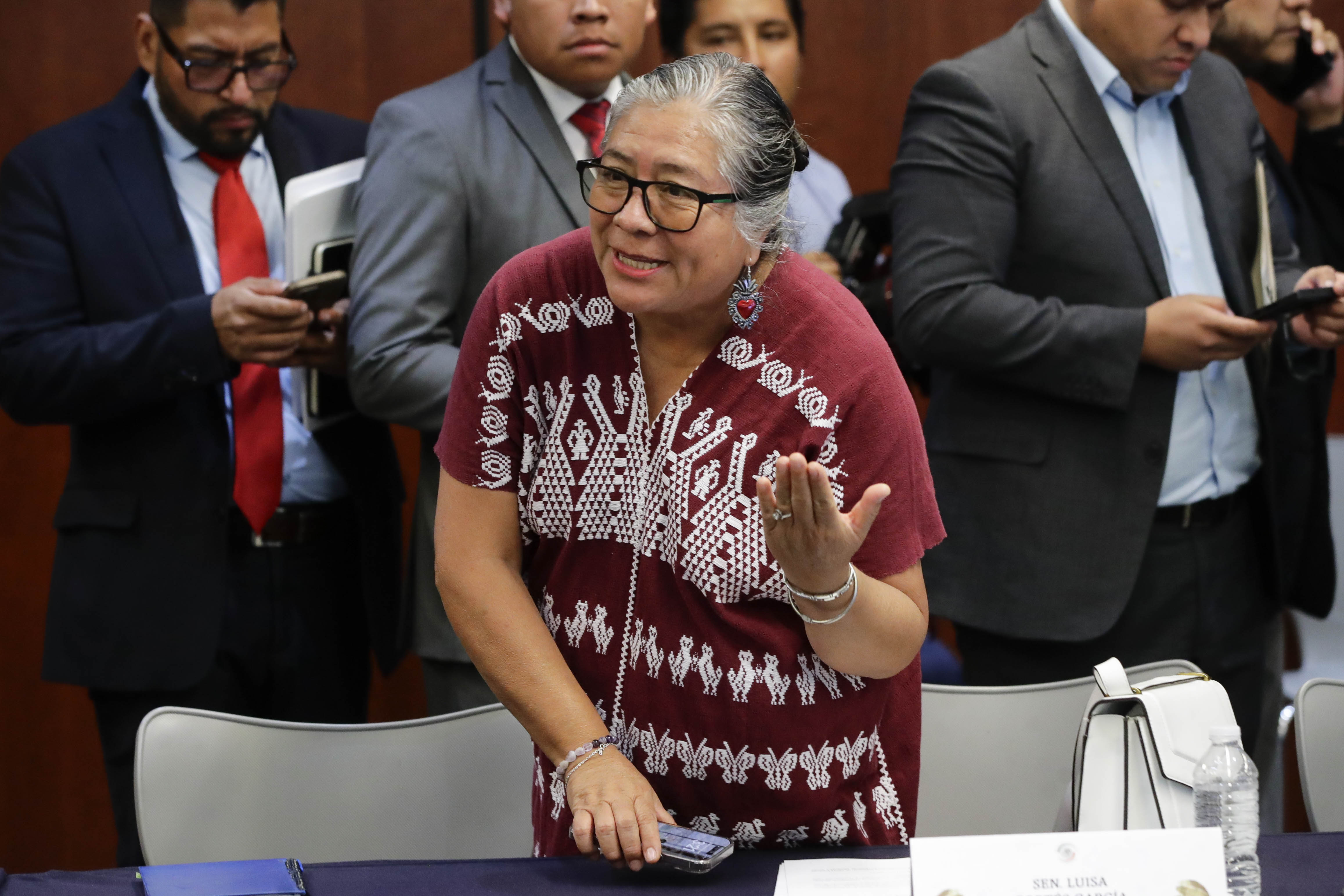 Com Unidas Hacienda Com y Transp y Est Leg Primera II-