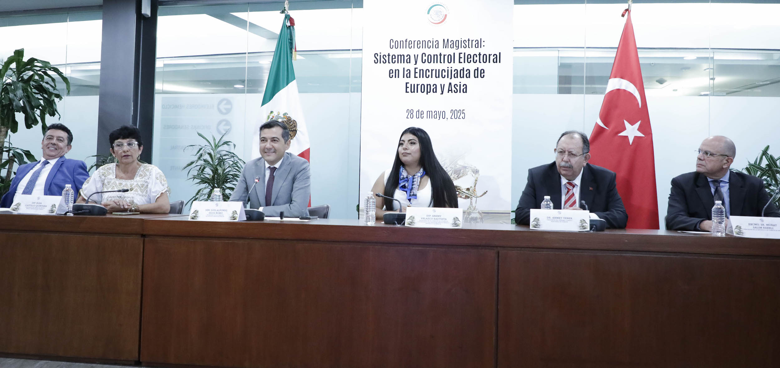 Conferencia Magistral Sistema y Control Electoral -