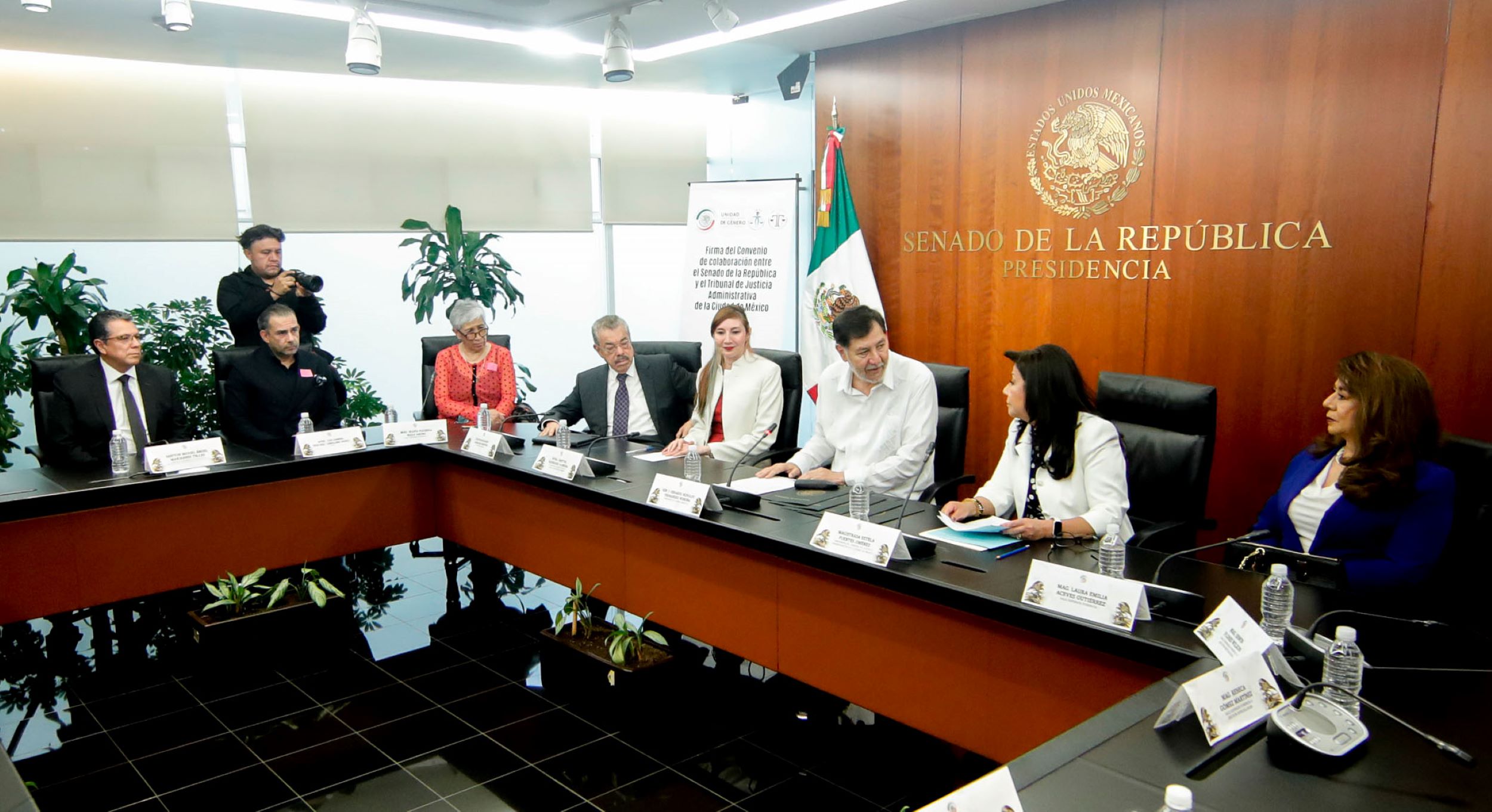 Firman Senado y Tribunal de Justicia Administrativa de la Ciudad de México convenio de colaboración
