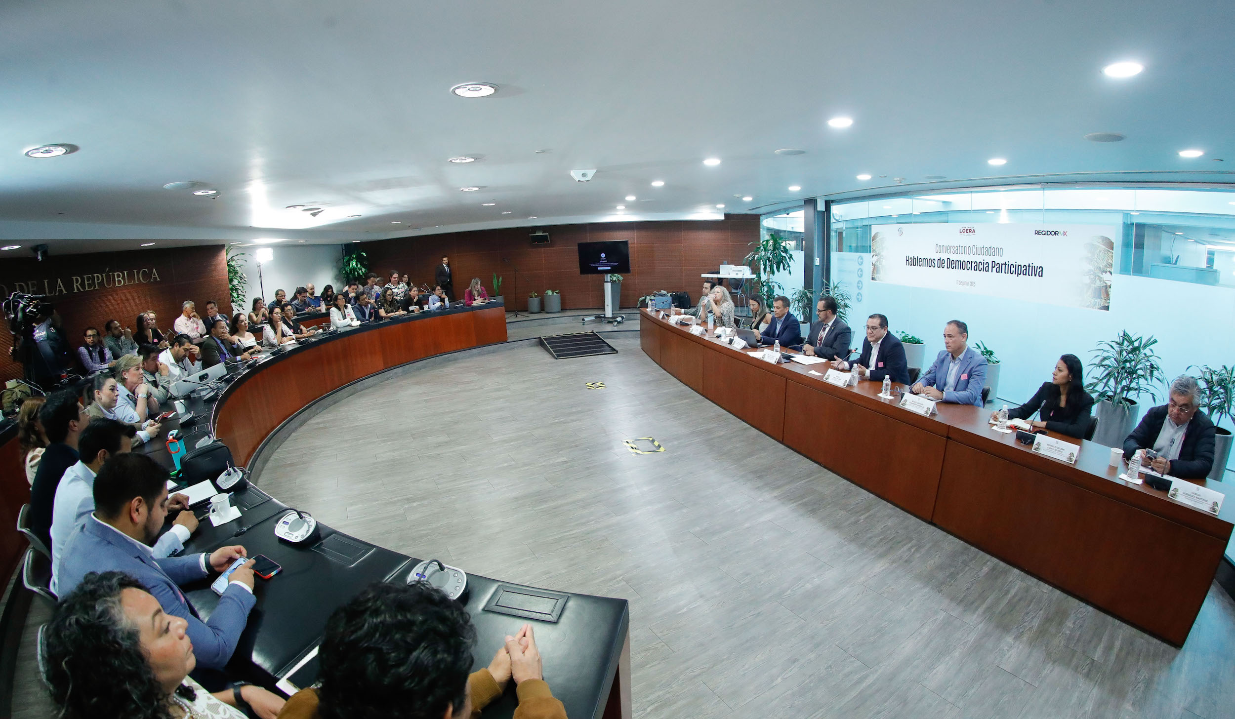 Conversatorio Ciudadano “Hablemos de Democracia Participativa”